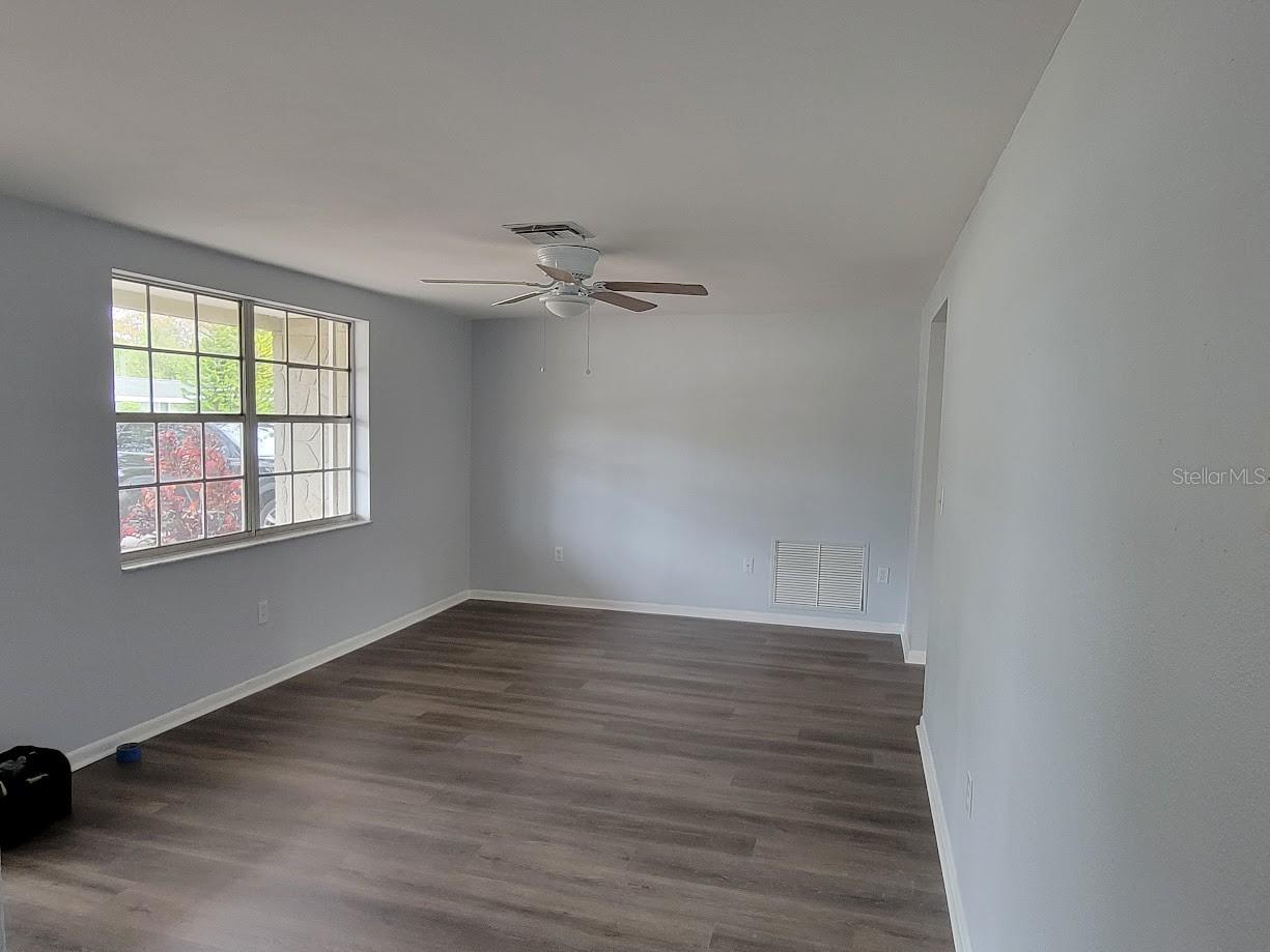Image 3 of 16 For 7226 Magnolia Valley Drive