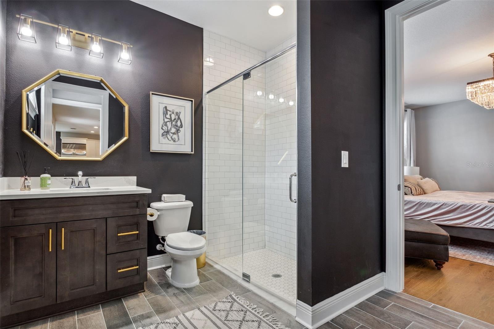 Image 15 of 33 For 4224 Kensington Avenue