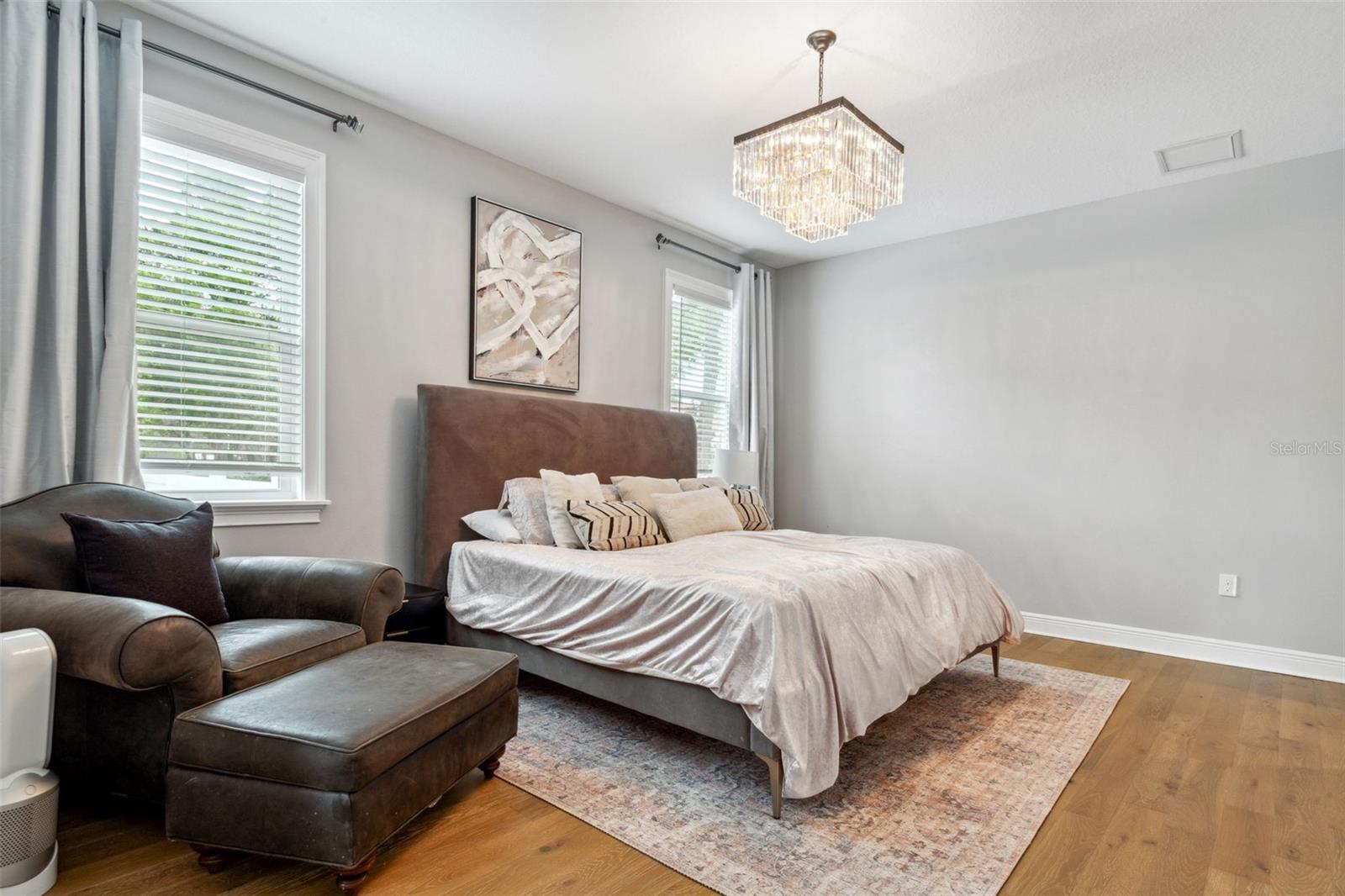 Image 21 of 33 For 4224 Kensington Avenue