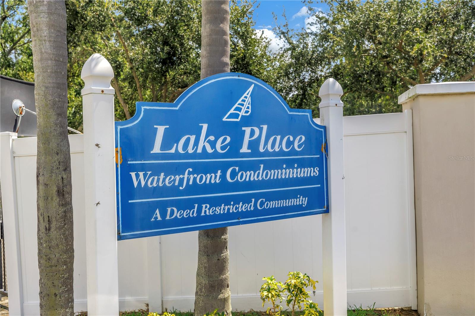 Image 34 of 43 For 6905 Lake Place Court