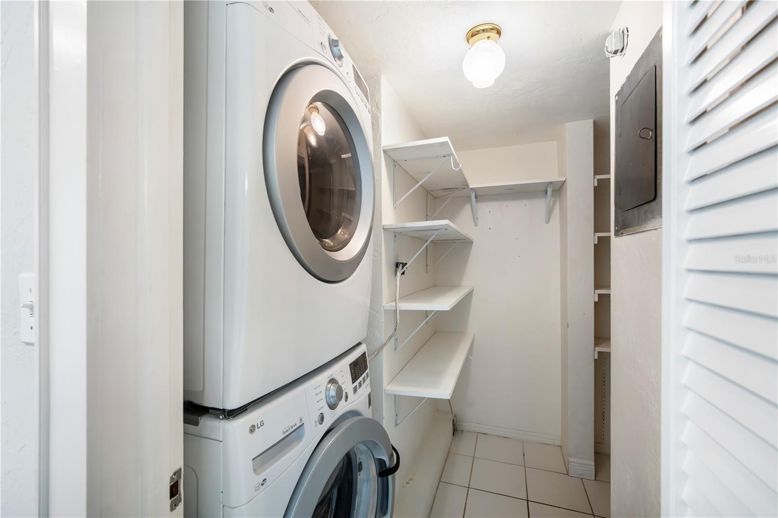 Image 22 of 23 For 1330 Snell Isle Boulevard Ne 4