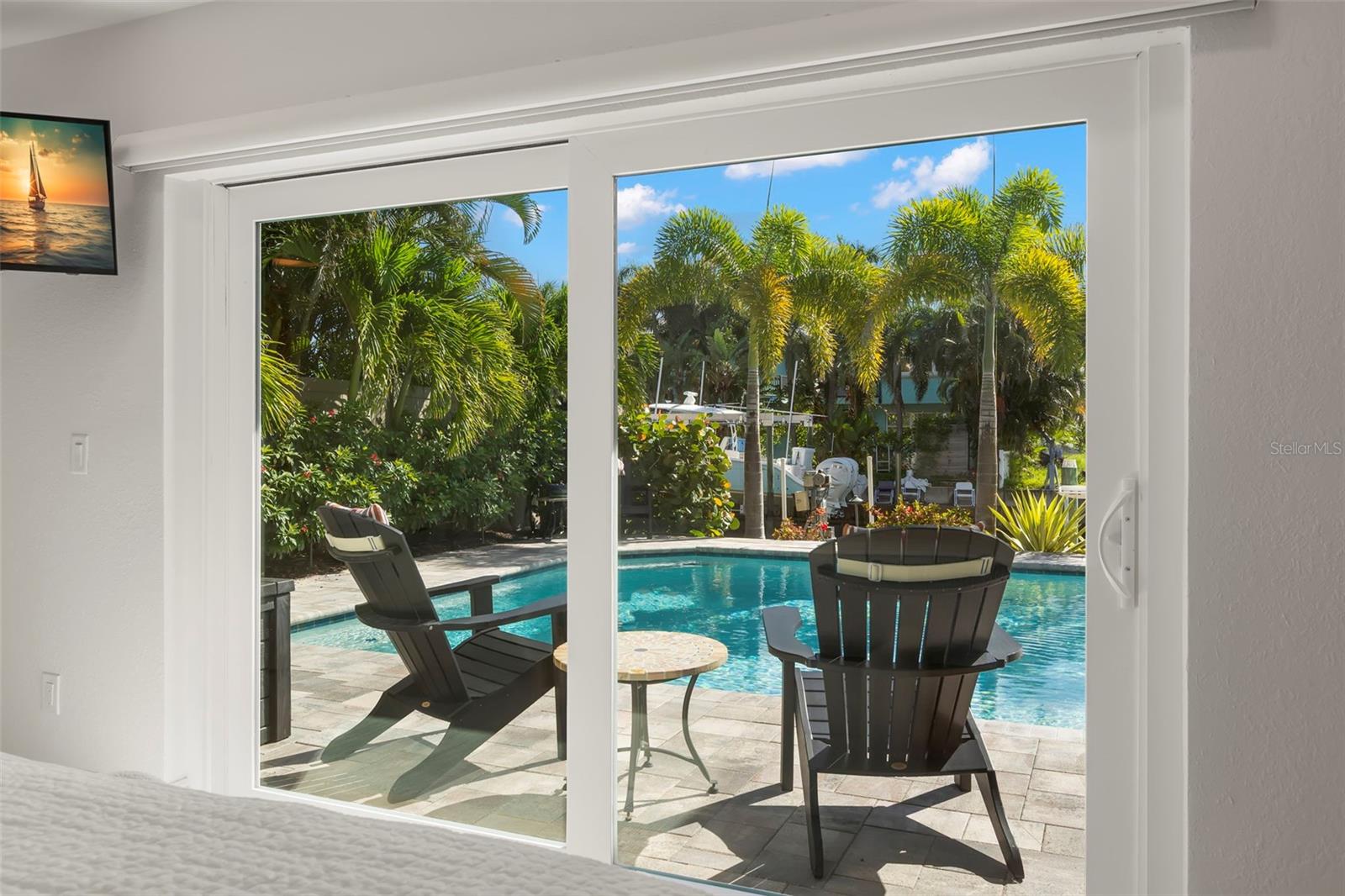 Listing photo id 24 for 2133 Harbor View Drive