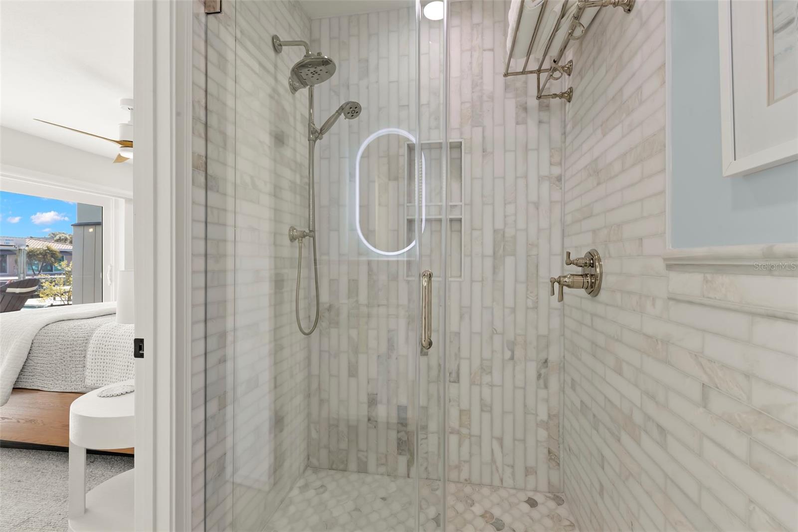 Listing photo id 26 for 2133 Harbor View Drive