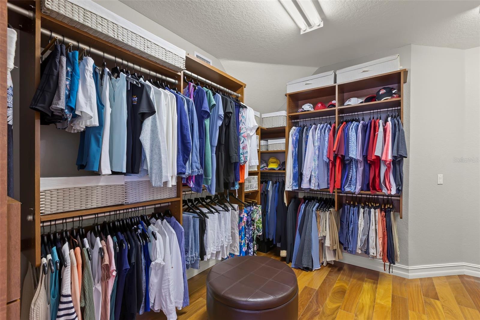 Listing photo id 37 for 2133 Harbor View Drive