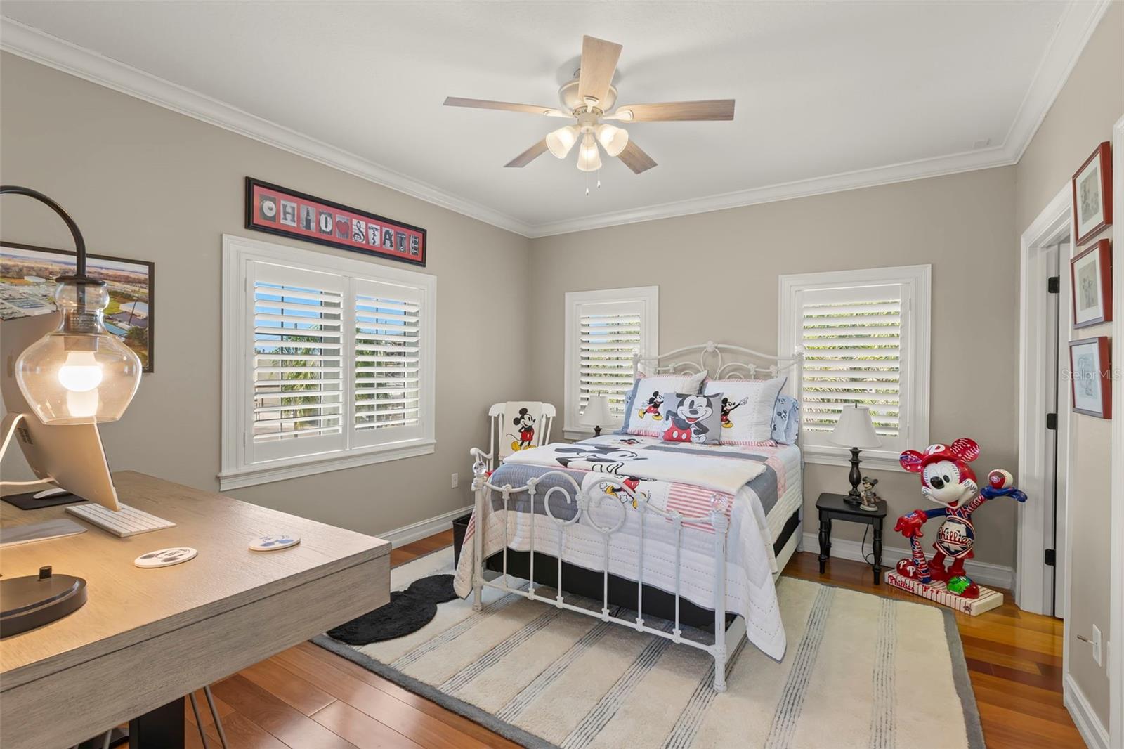 Listing photo id 44 for 2133 Harbor View Drive
