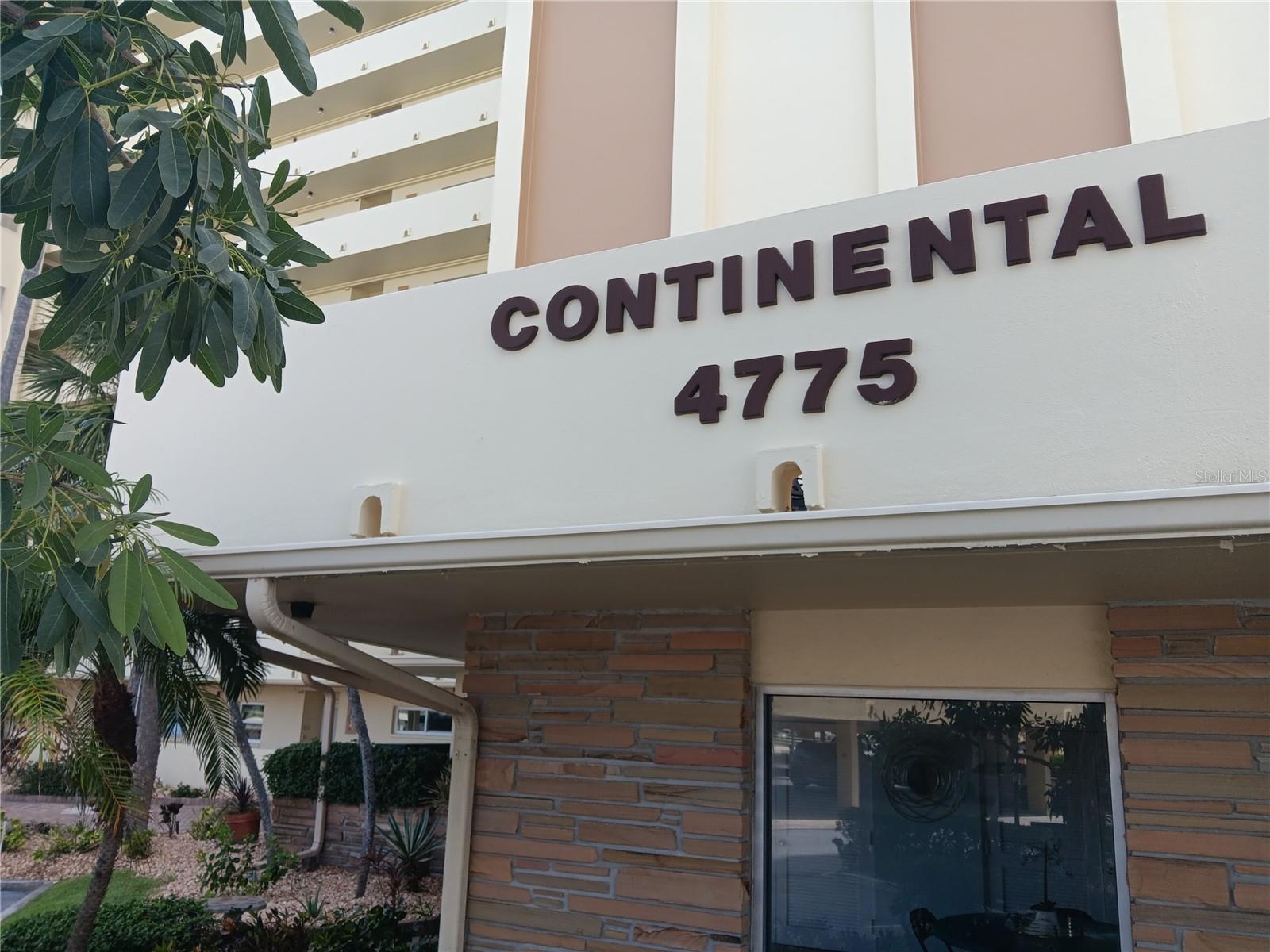 Details for 4775 Cove Circle 1102, ST PETERSBURG, FL 33708