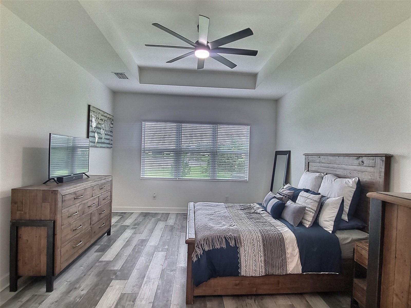 Listing photo id 9 for 3084 Acacia Bay Avenue