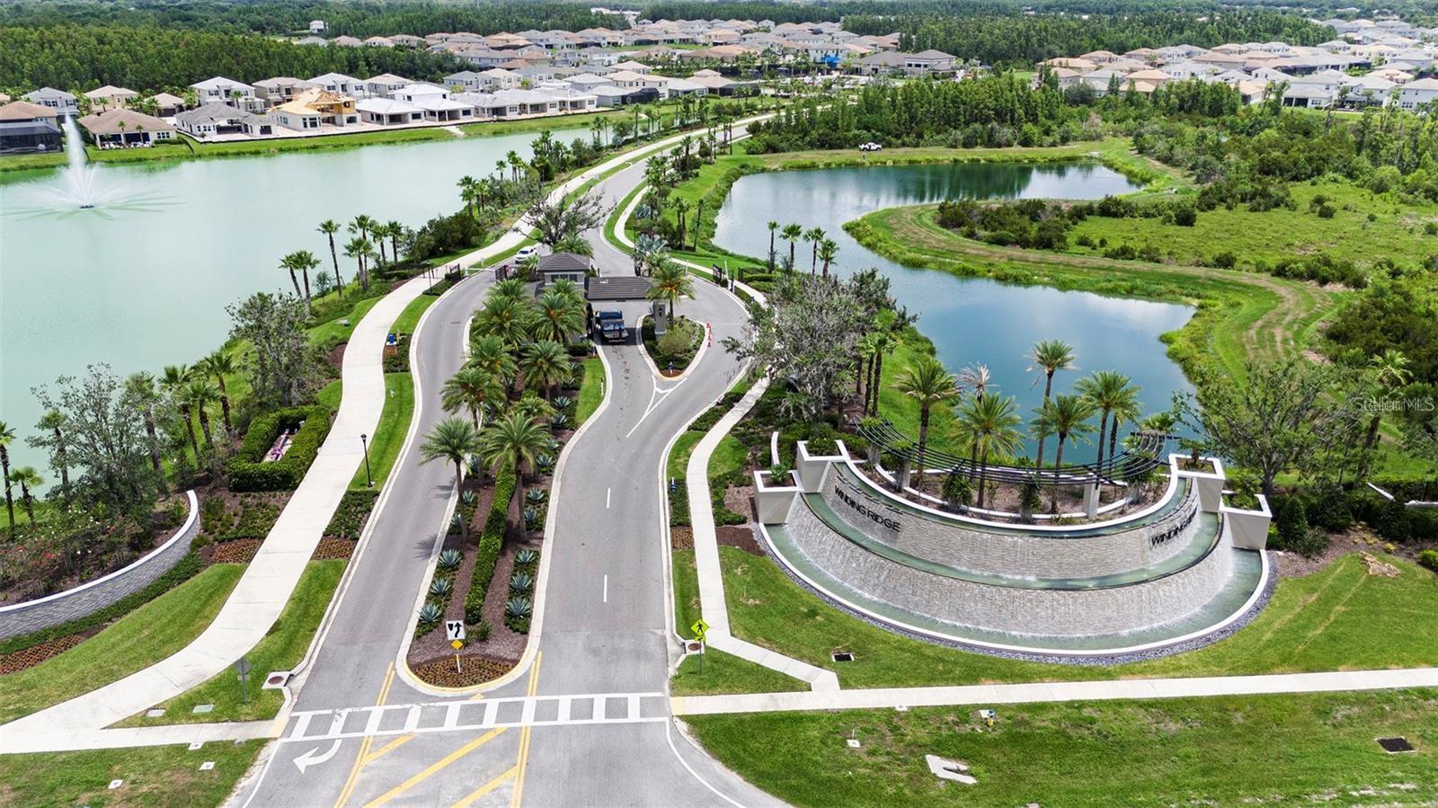 Listing photo id 41 for 3084 Acacia Bay Avenue