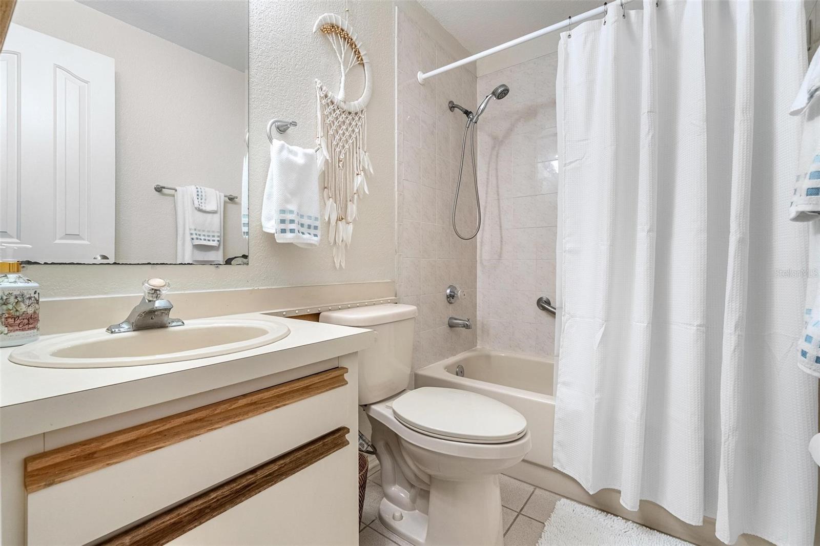 Image 7 of 31 For 4778 Palermo Court Ne 4778