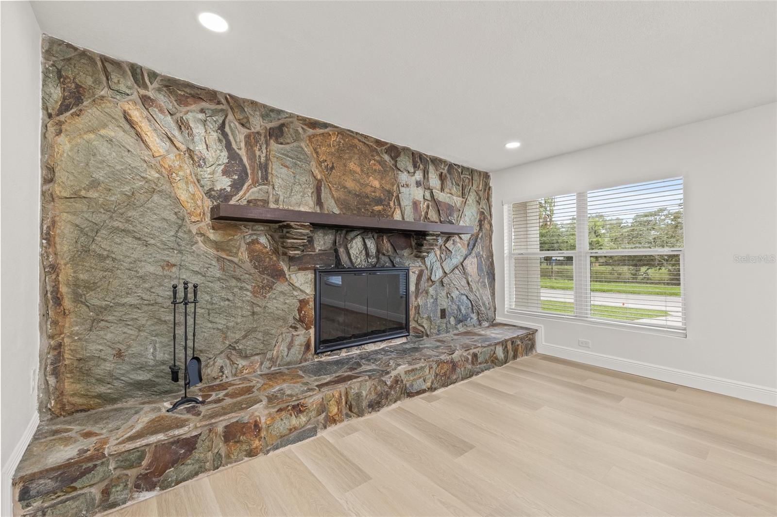 Image 10 of 47 For 10517 Hamner Avenue