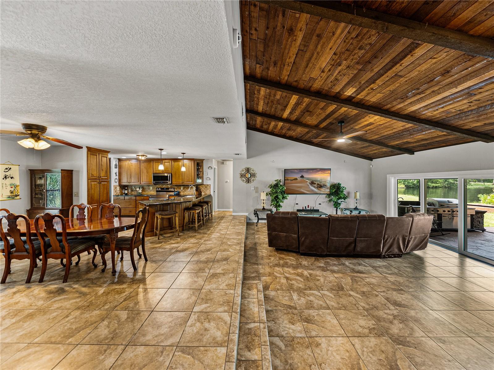 Image 13 of 64 For 35349 Perch Drive