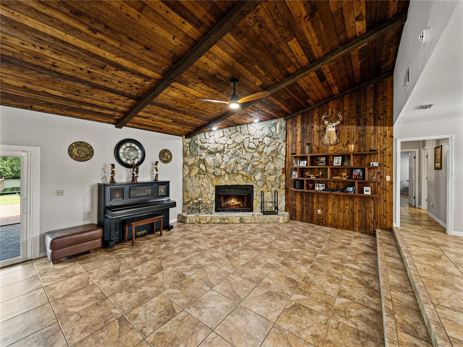 Image 14 of 64 For 35349 Perch Drive