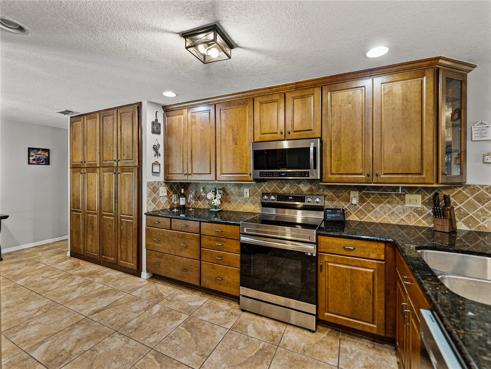 Image 22 of 64 For 35349 Perch Drive