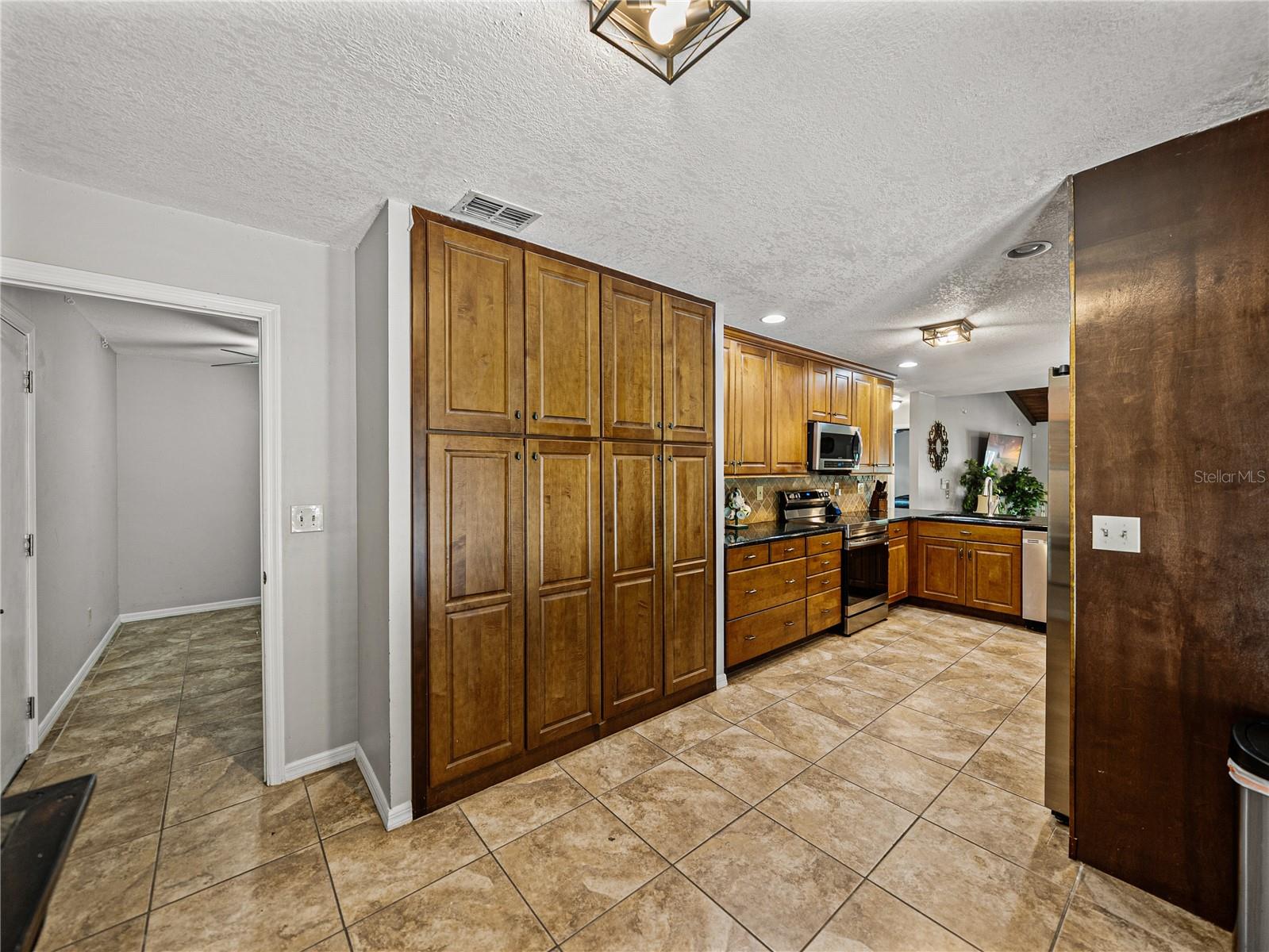 Image 26 of 64 For 35349 Perch Drive