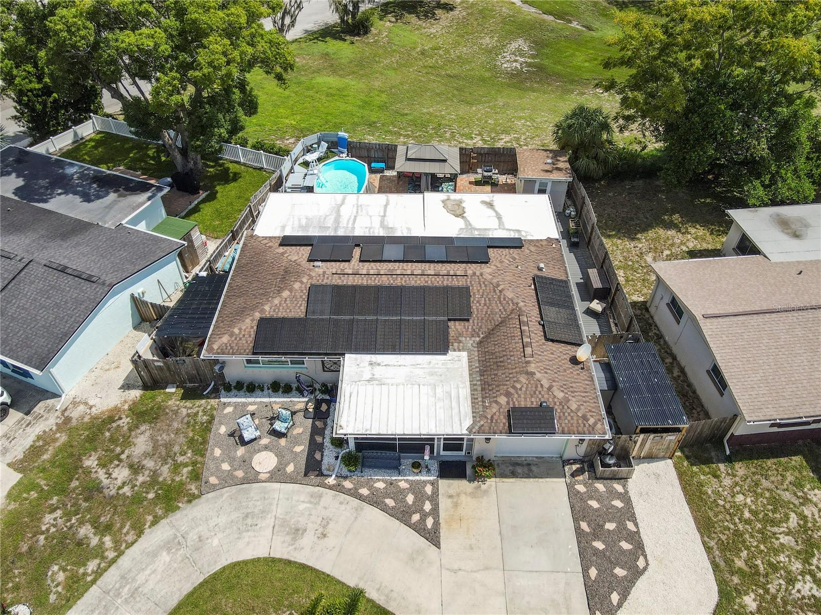 Listing photo id 44 for 5264 Idlewild Street