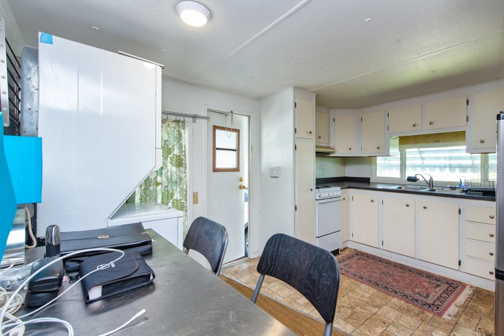 Image 8 of 41 For 4851 Gandy Boulevard B5l19