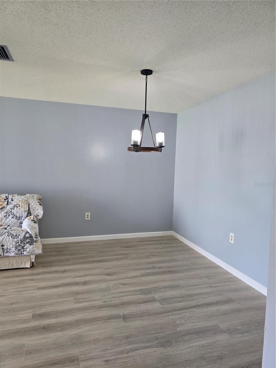 Image 10 of 40 For 2700 Bayshore Boulevard 1302