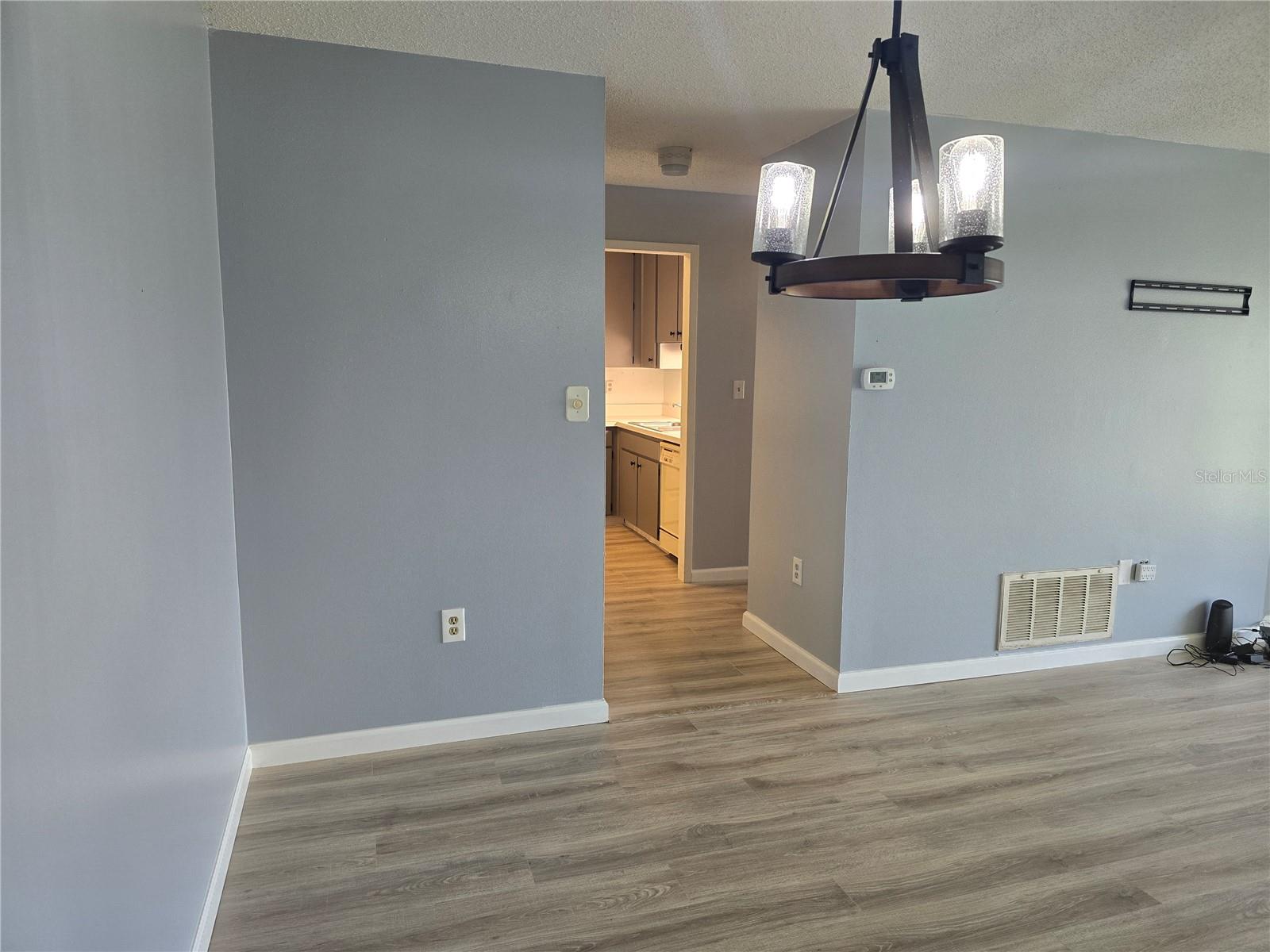 Image 12 of 40 For 2700 Bayshore Boulevard 1302