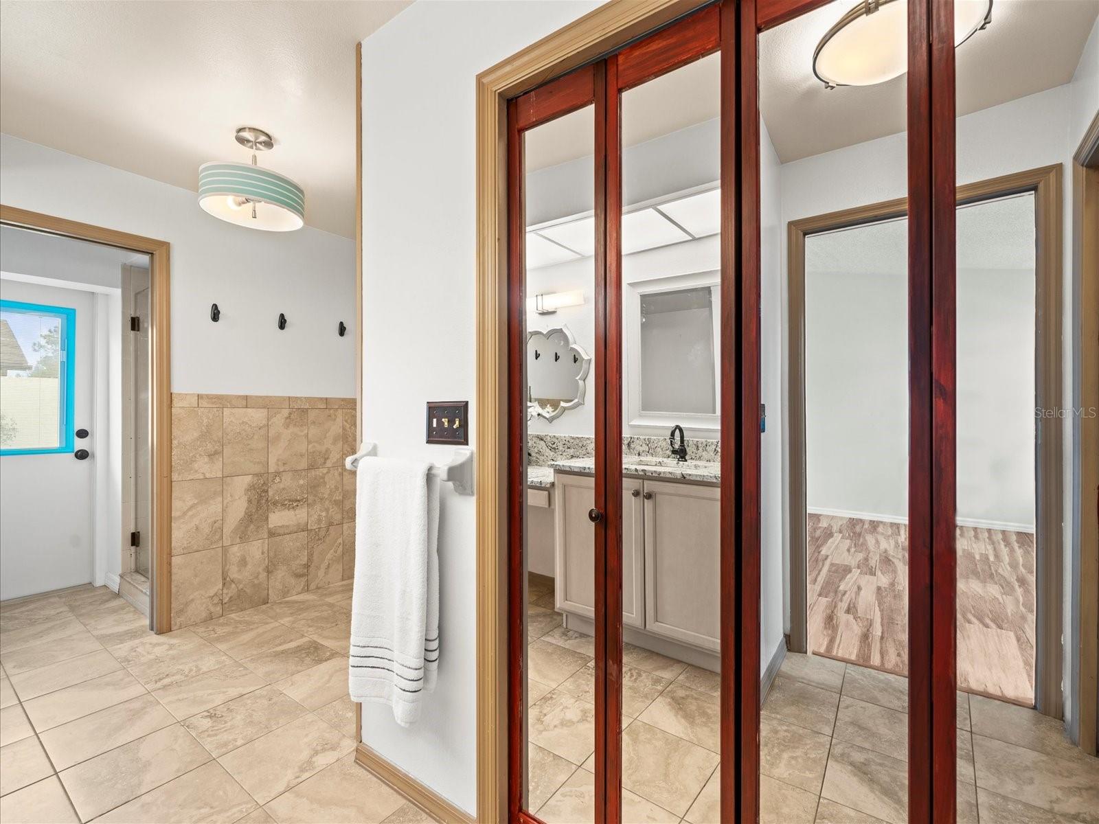 Listing photo id 31 for 13512 Sobrado Drive