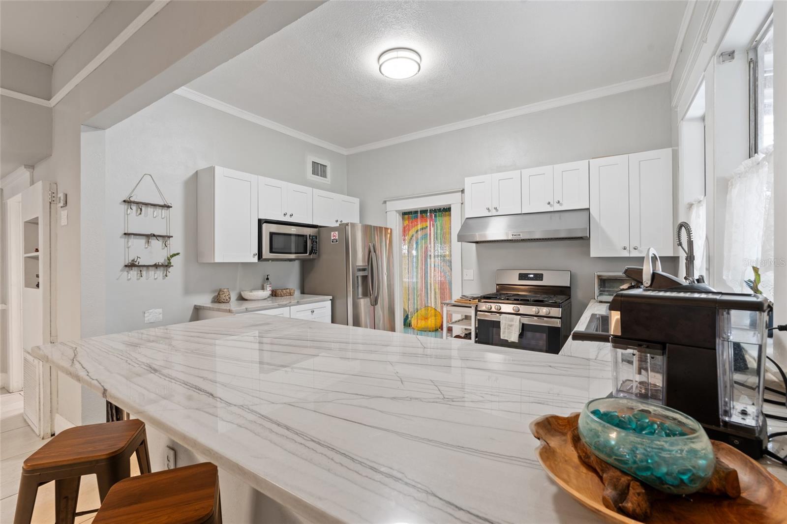 Image 11 of 50 For 905 22nd Avenue