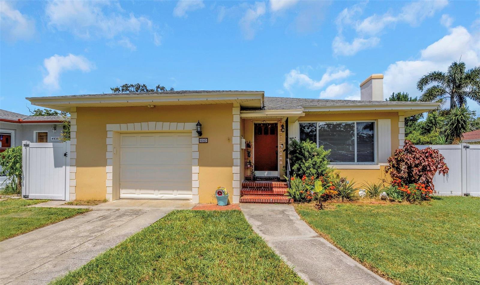 Details for 4645 7th Avenue N, ST PETERSBURG, FL 33713
