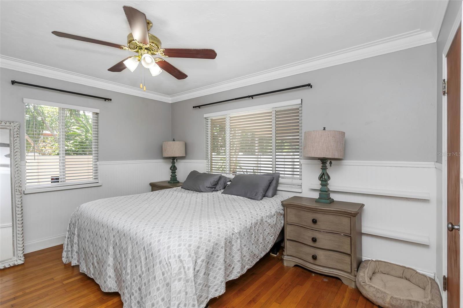 Image 21 of 44 For 4645 7th Avenue N