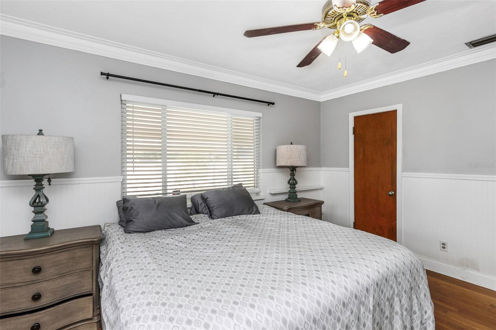 Image 24 of 44 For 4645 7th Avenue N