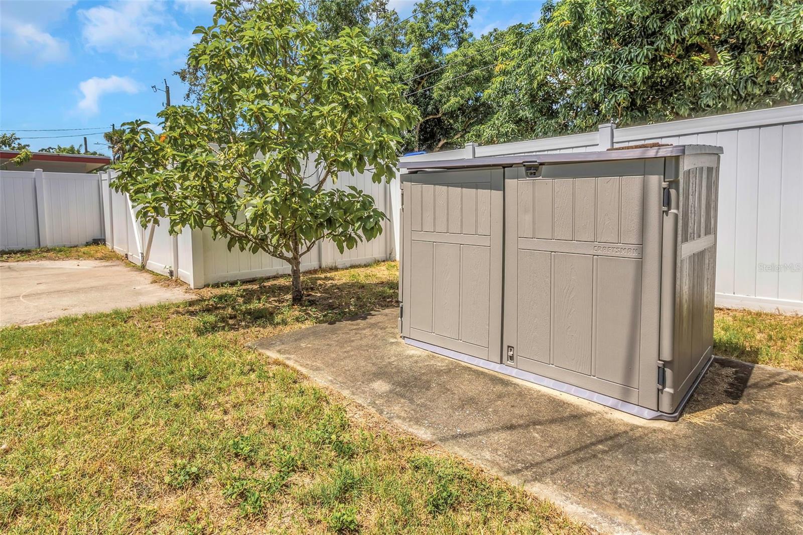 Image 37 of 44 For 4645 7th Avenue N