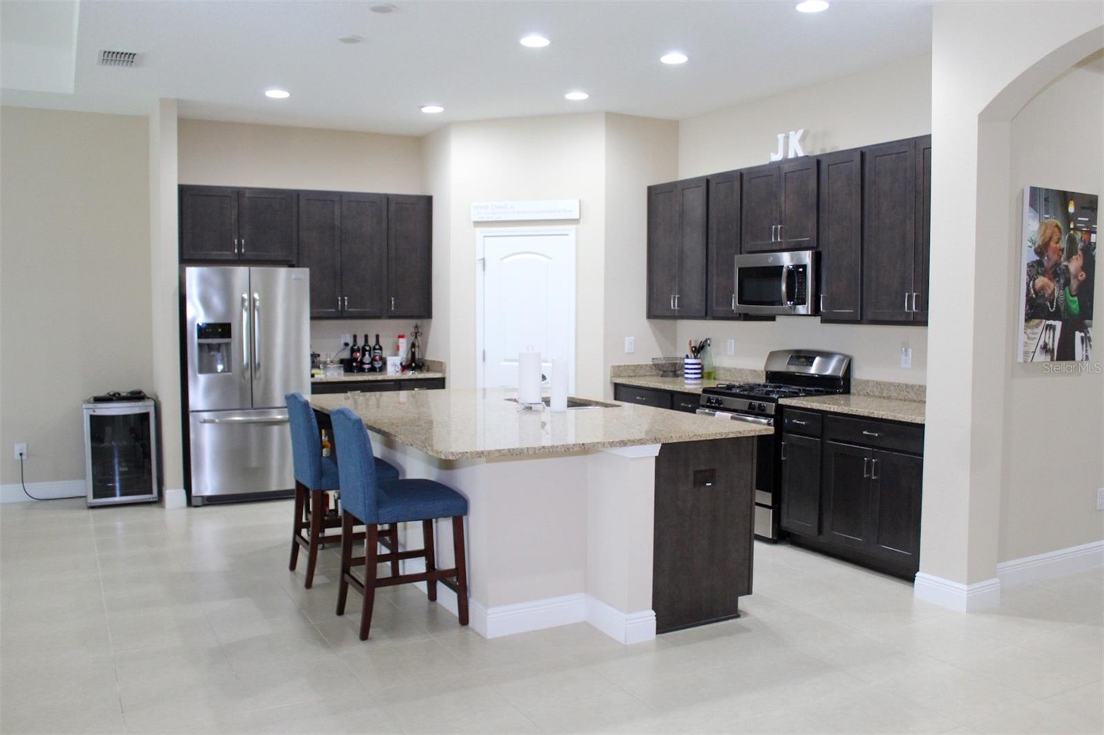 Image 3 of 12 For 3042 Calvano Drive