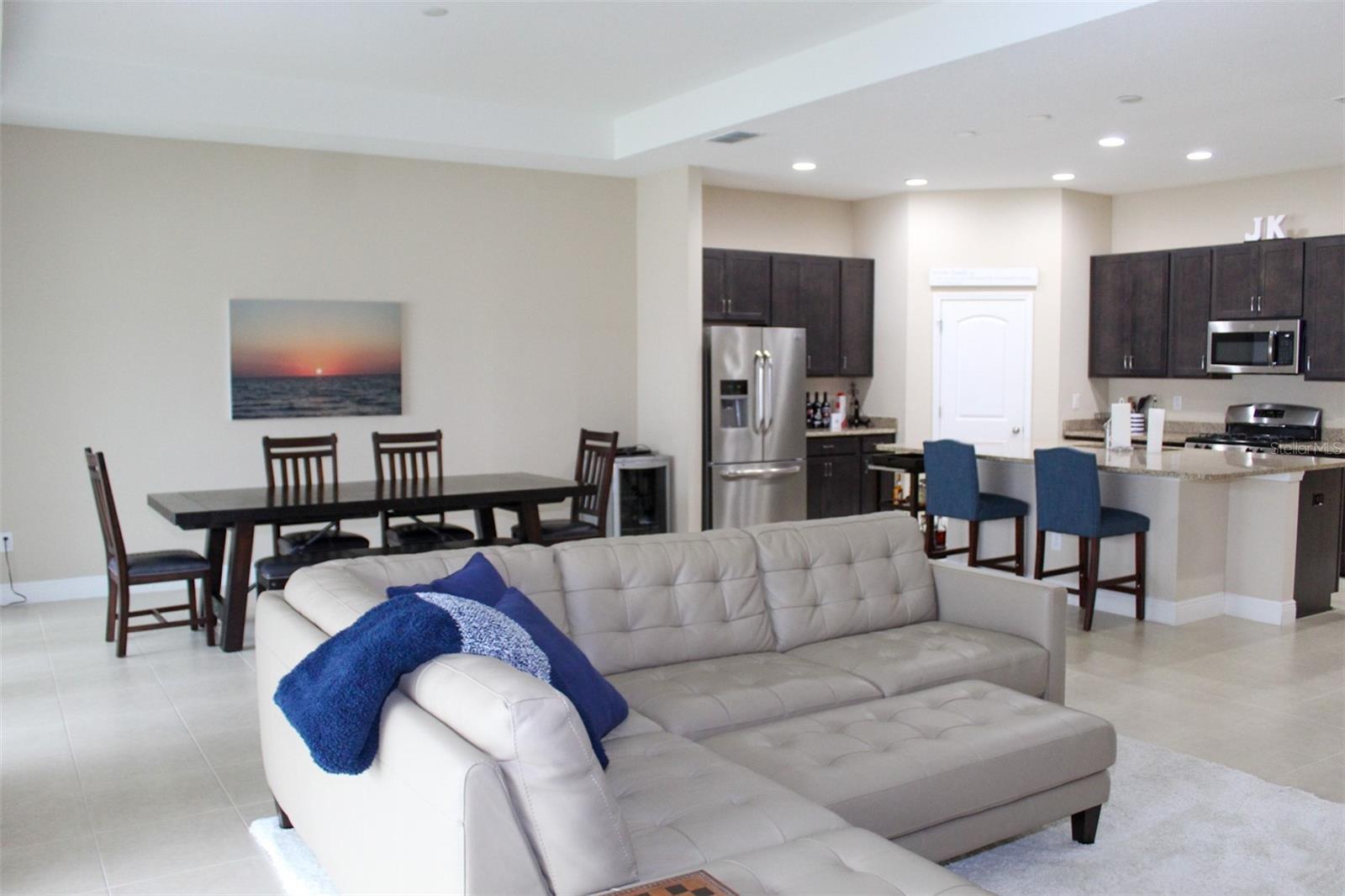 Image 5 of 12 For 3042 Calvano Drive