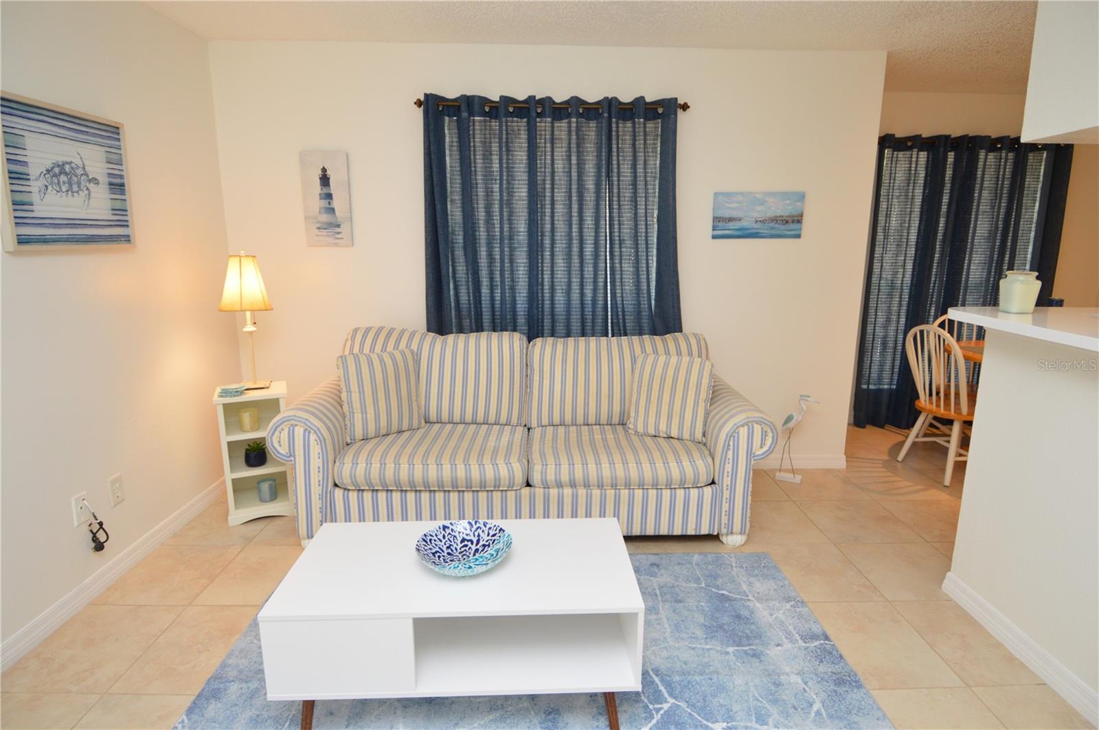 Image 14 of 96 For 8625 Mallard Reserve Drive 101(furnis