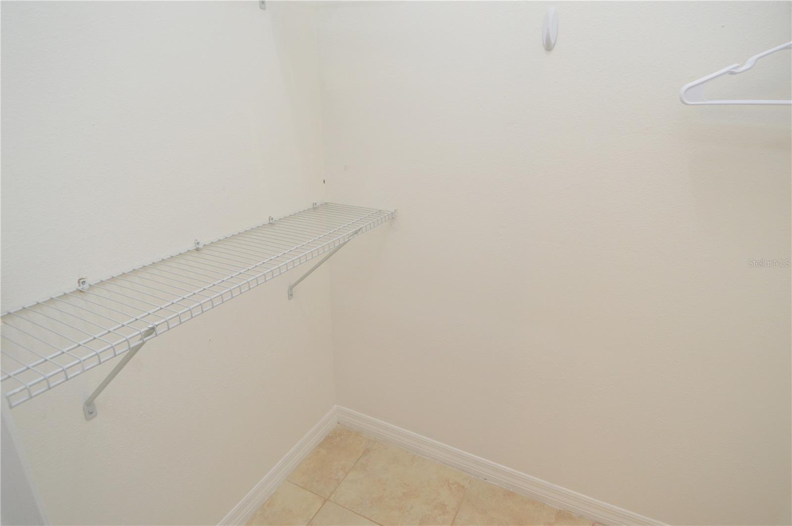 Image 26 of 96 For 8625 Mallard Reserve Drive 101(furnis