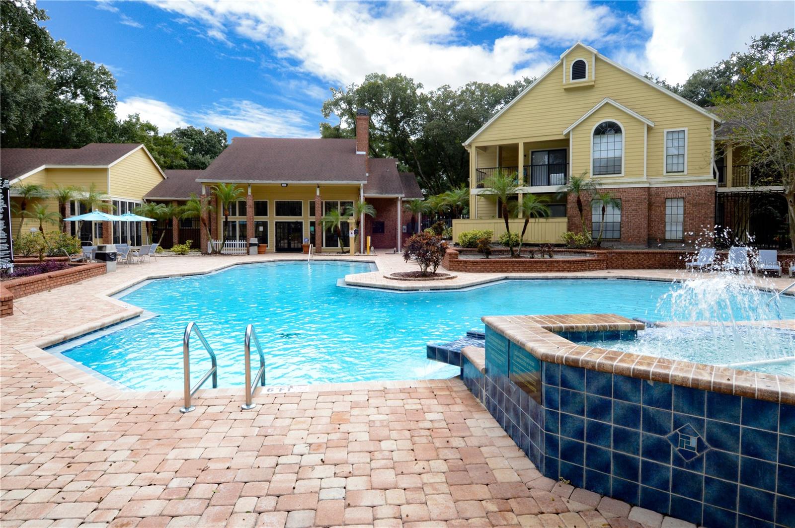 Image 63 of 96 For 8625 Mallard Reserve Drive 101(furnis