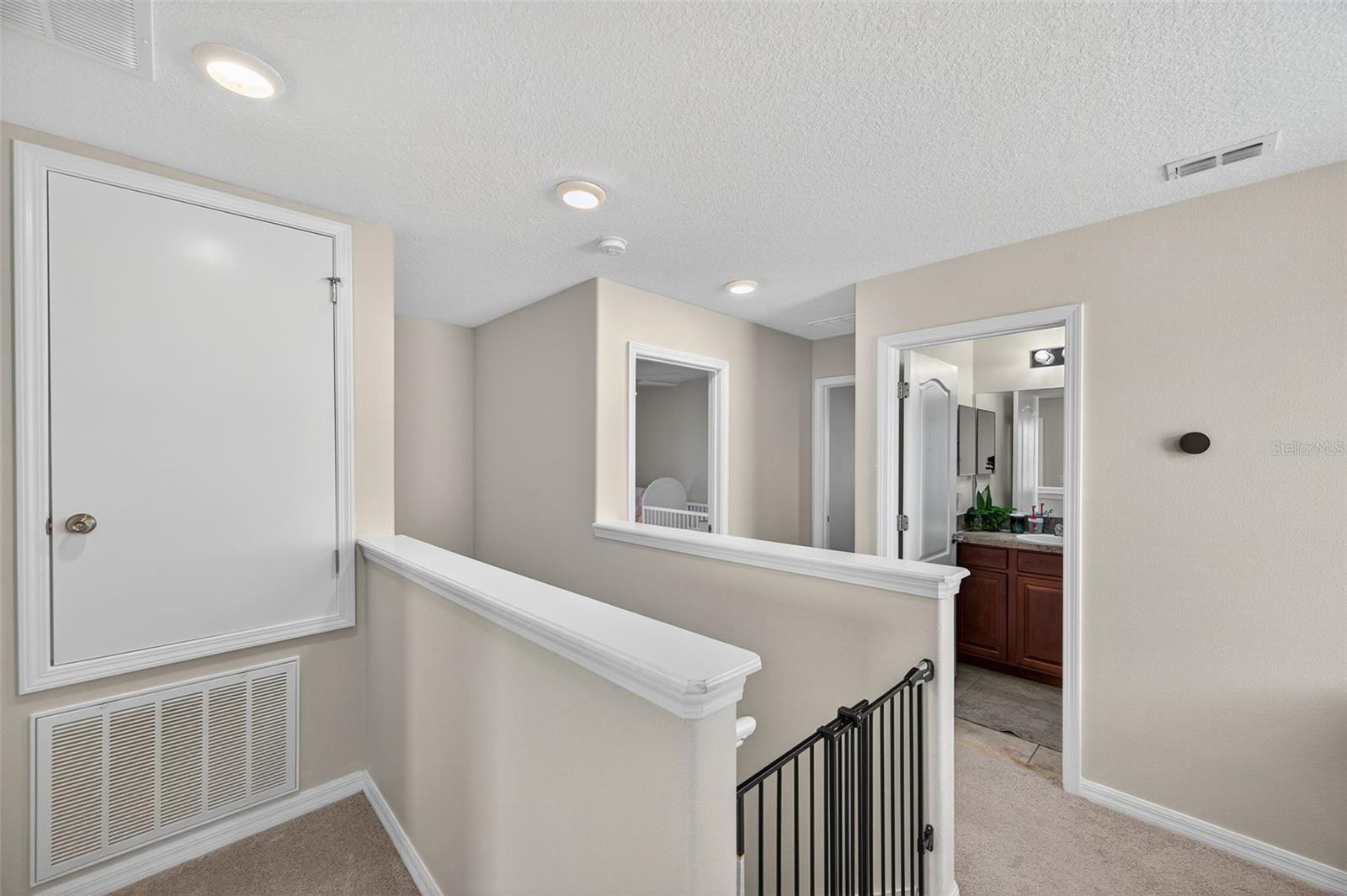 Image 30 of 63 For 16703 Myrtle Sand Dr