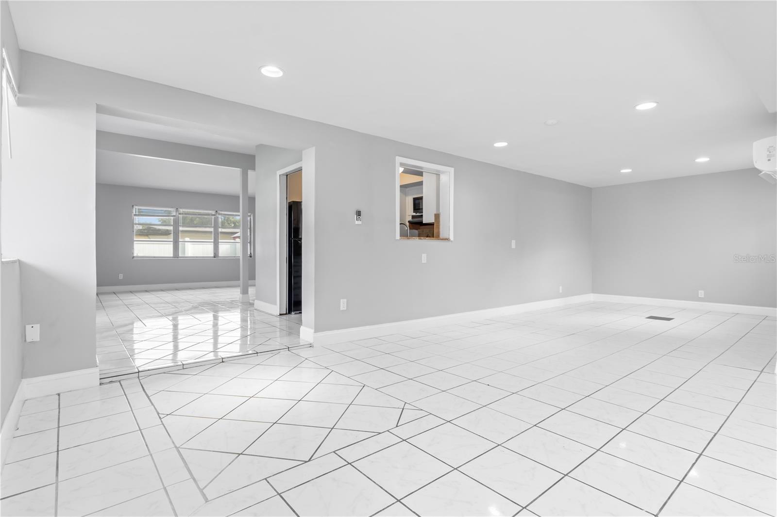 Image 4 of 24 For 6705 32nd Street