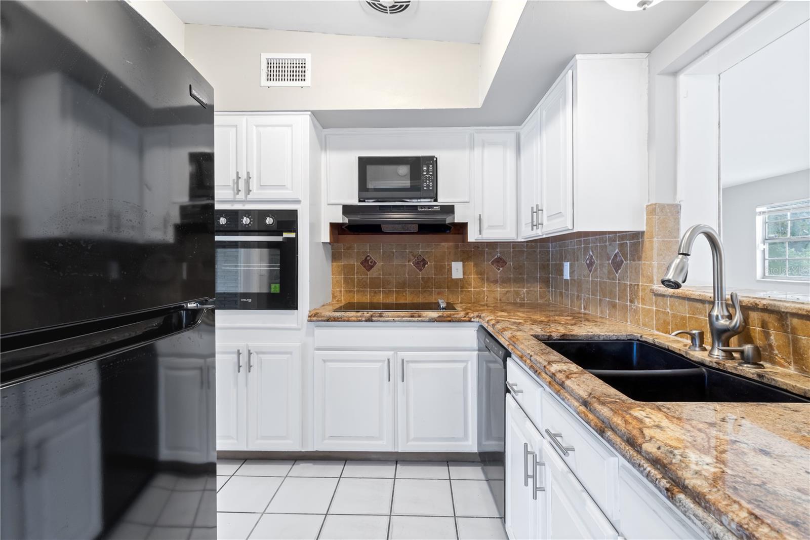 Image 9 of 24 For 6705 32nd Street
