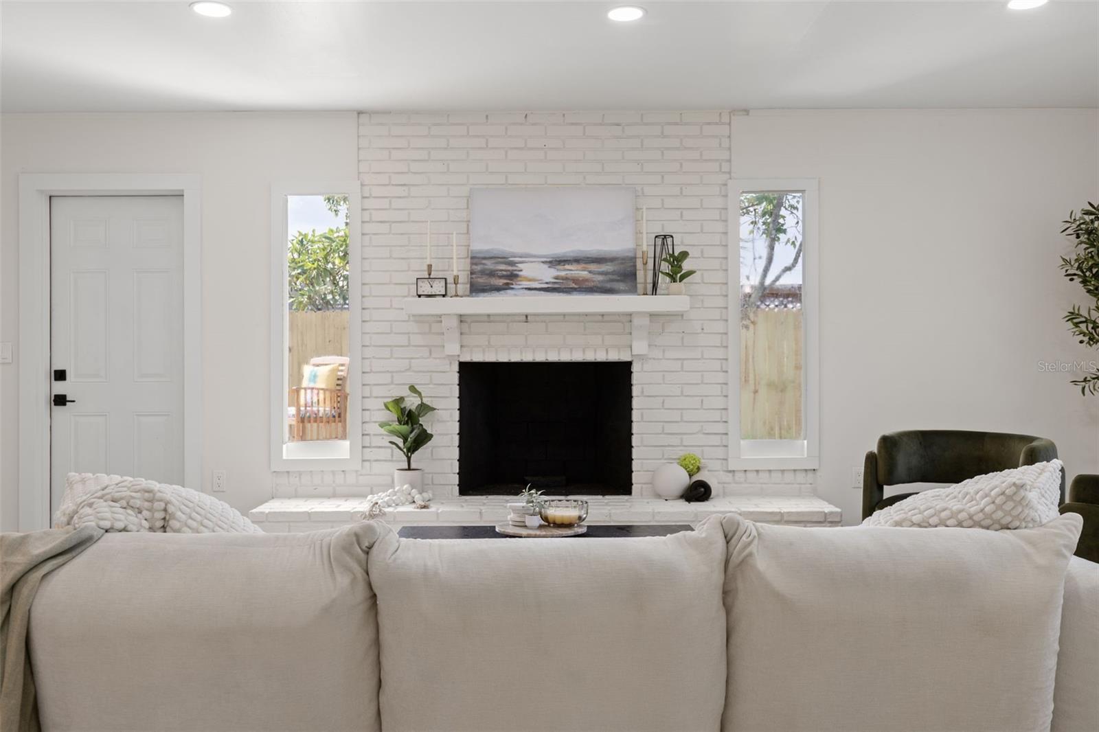Image 11 of 28 For 3228 49th Avenue N