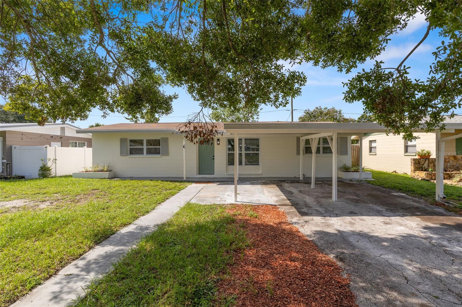 Image 23 of 28 For 3228 49th Avenue N