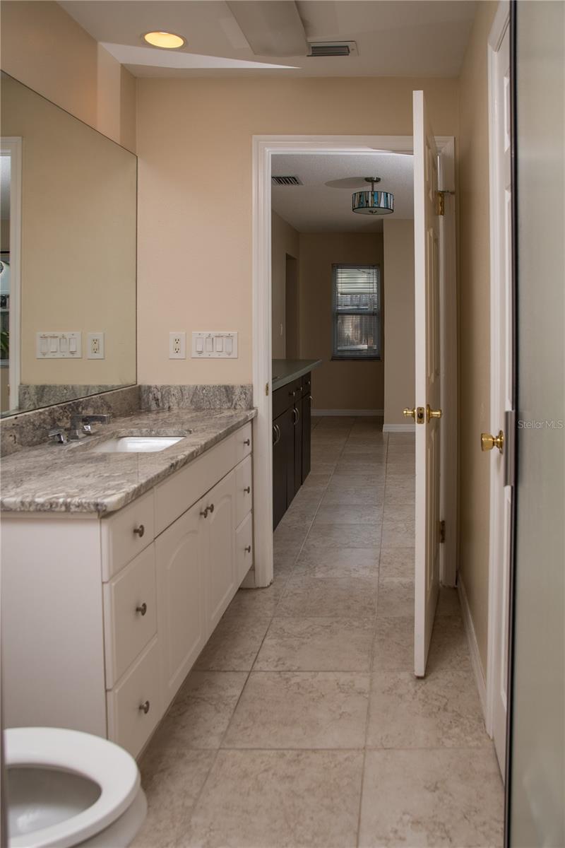 Image 10 of 17 For 328 Haya Street