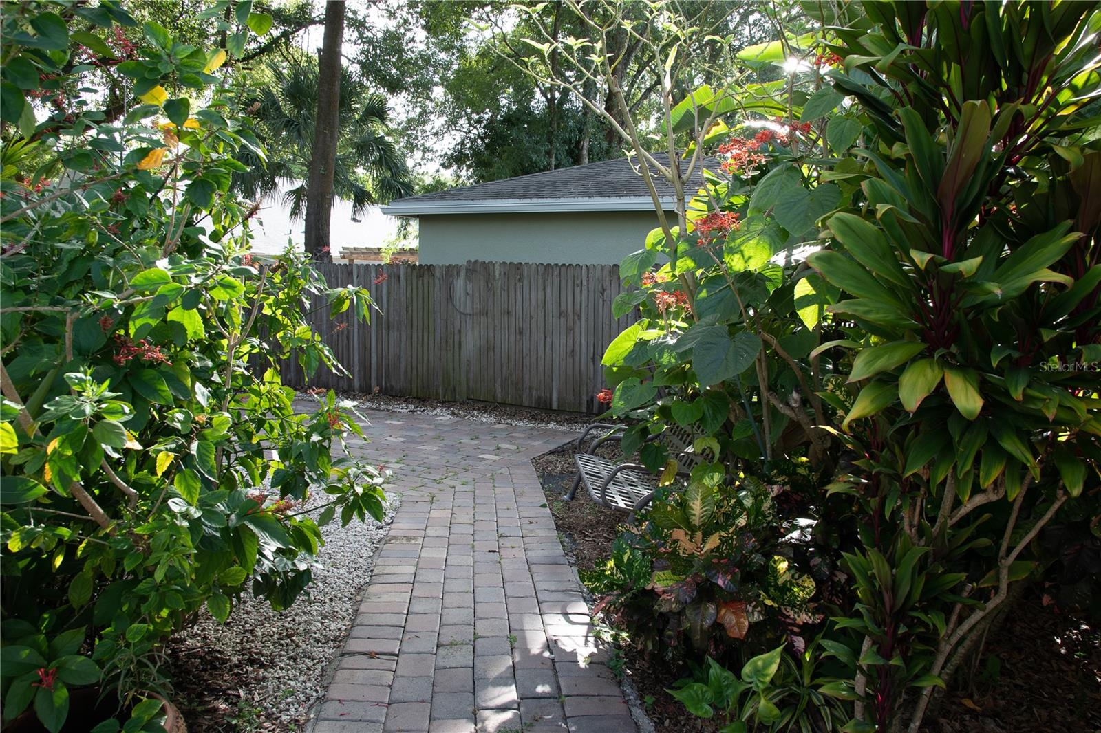 Image 17 of 17 For 328 Haya Street