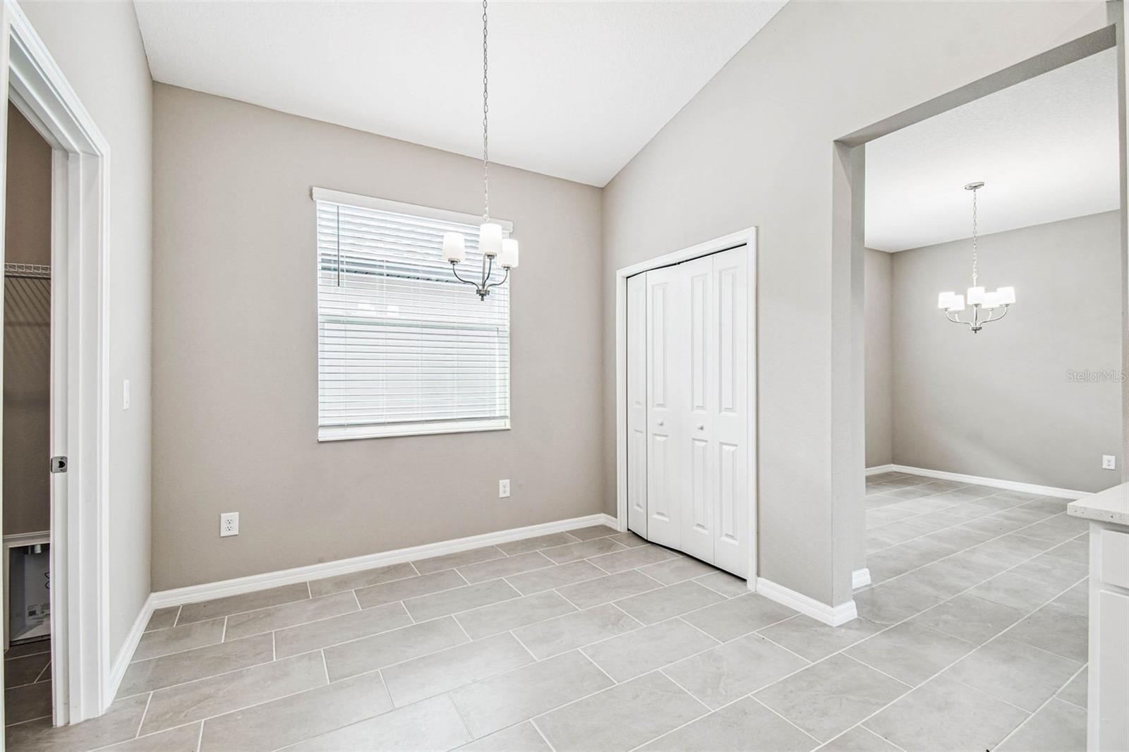 Image 11 of 16 For 8595 White Pine Ave