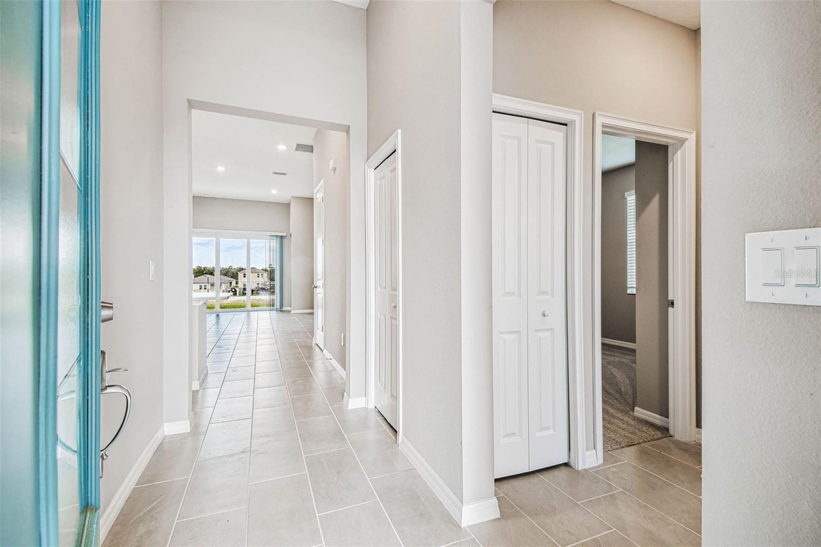 Image 3 of 16 For 8595 White Pine Ave