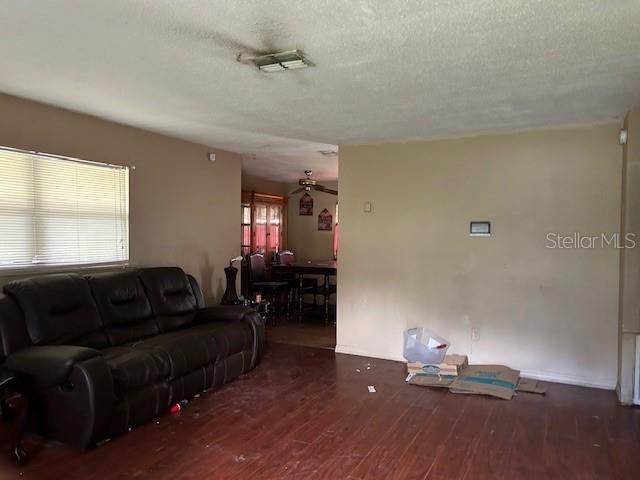 Image 4 of 9 For 1824 Kendrick Lane