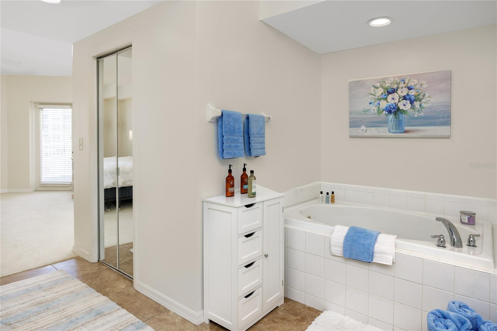 Image 33 of 74 For 960 Starkey Road 3106