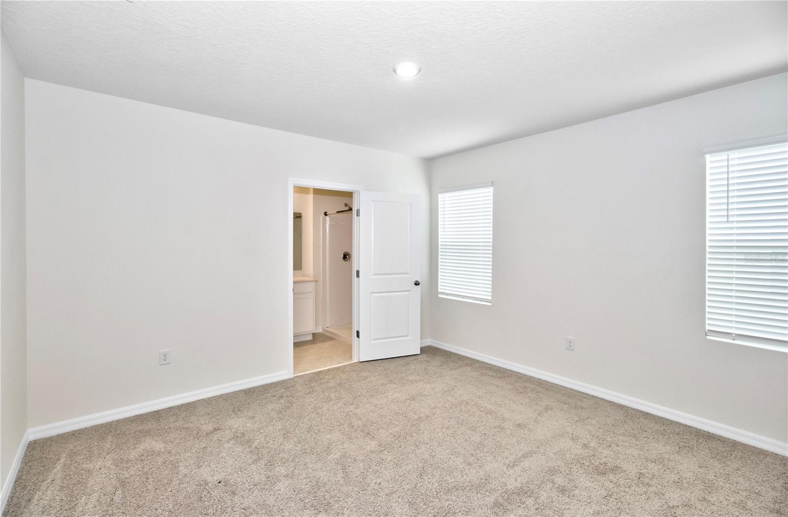 Image 16 of 46 For 3302 Pine Lily Avenue