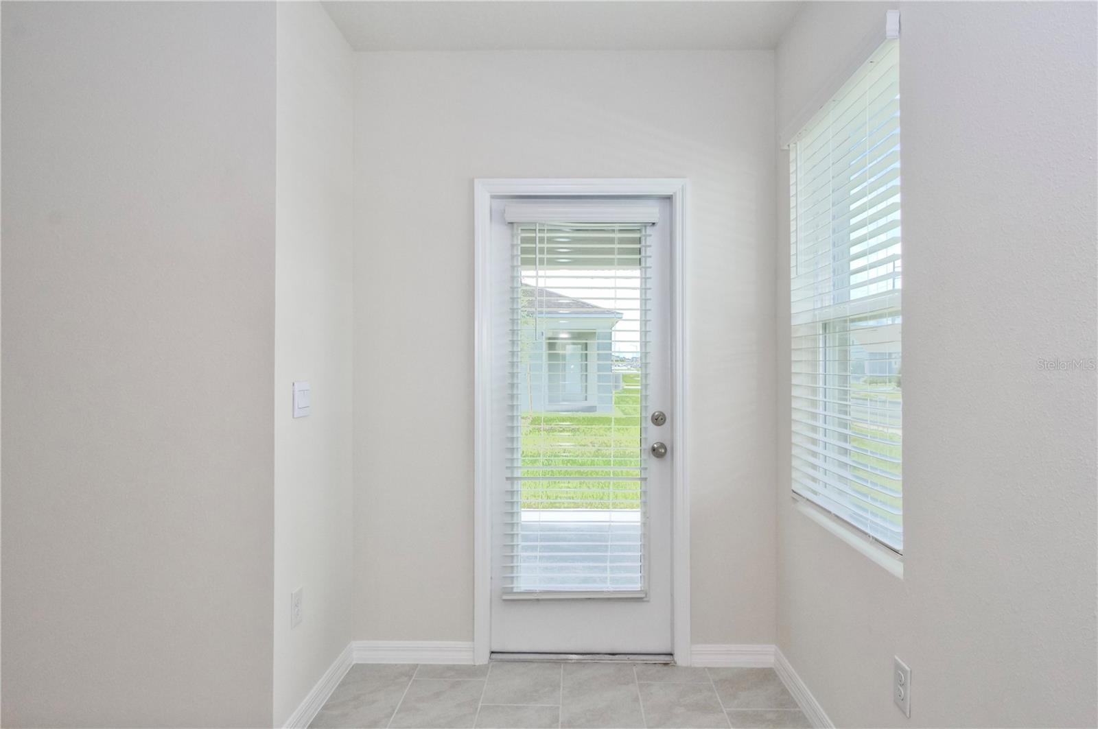 Image 28 of 46 For 3302 Pine Lily Avenue