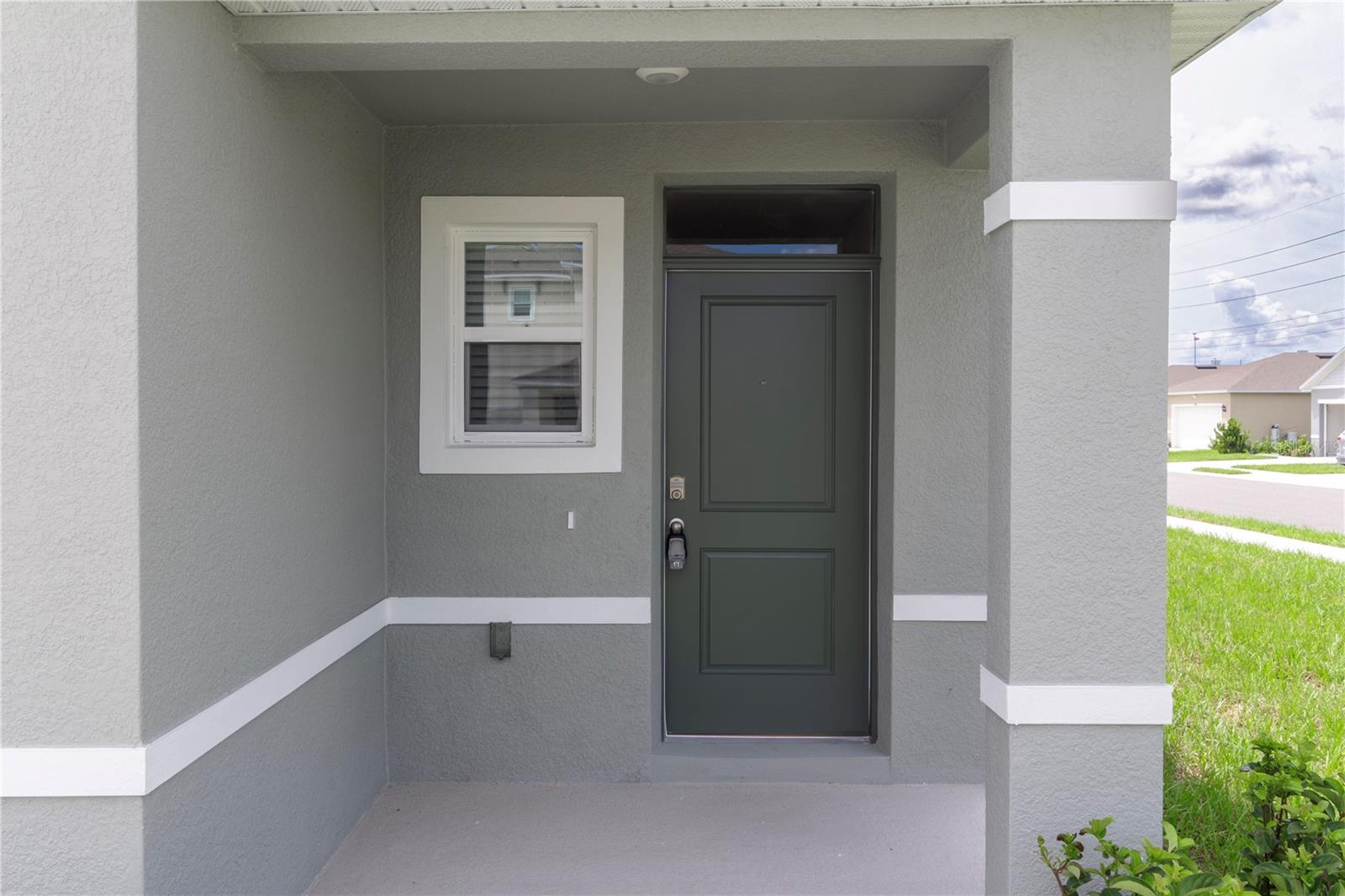 Image 4 of 46 For 3302 Pine Lily Avenue