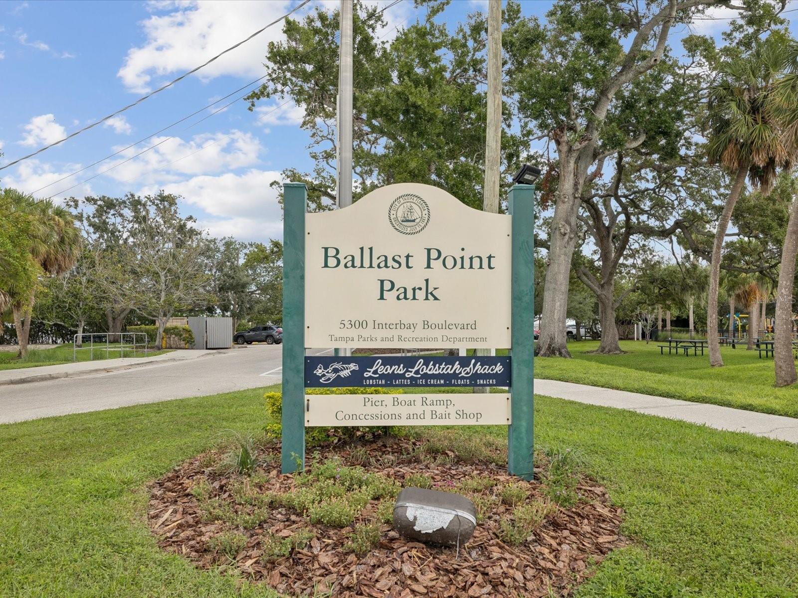 Image 39 of 50 For 4950 Bayshore Boulevard 1