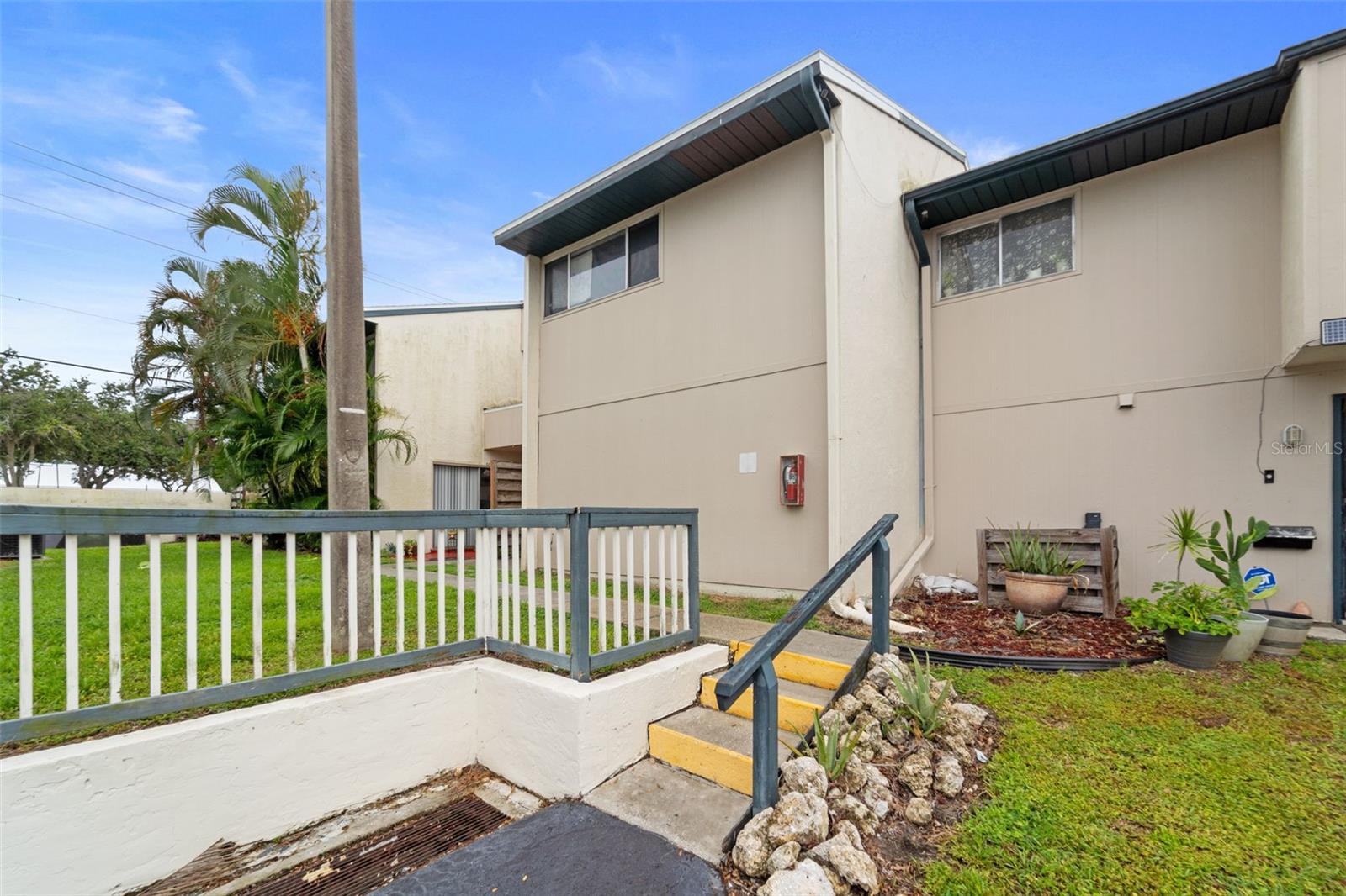 Details for 1112 Longfellow Road, SARASOTA, FL 34243