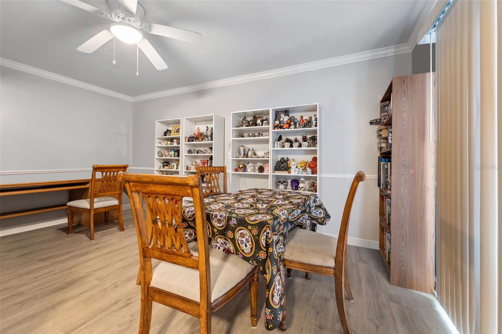 Image 20 of 48 For 1112 Longfellow Road